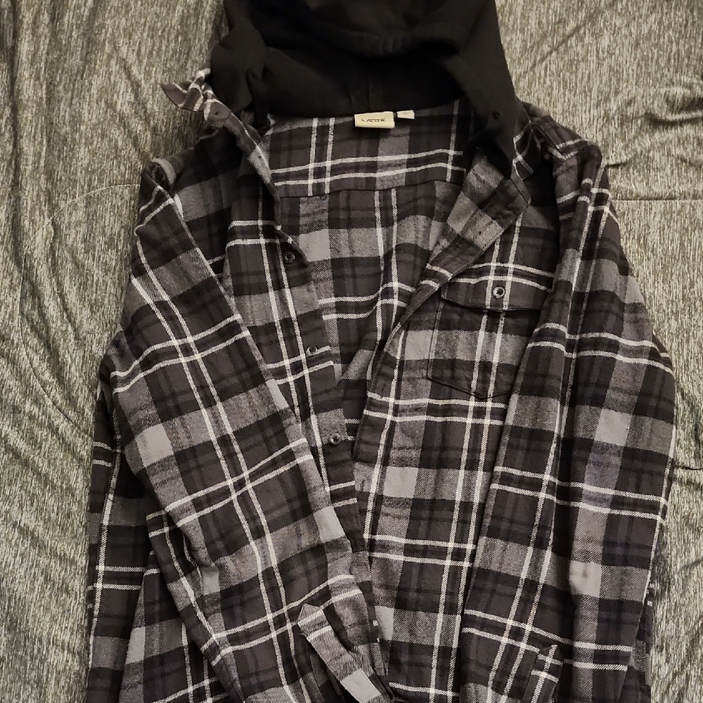 Vans Black and Gray Plaid Shirt Jacket